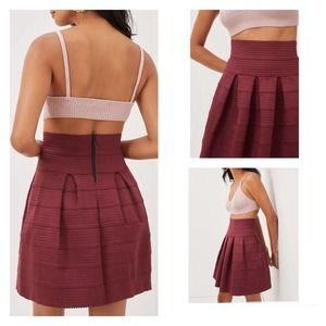 Anthropologie Girls From Savoy Full Pleated Ponte Mini Skirt Size XS Small